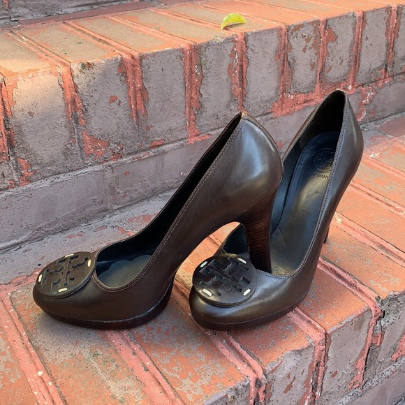 Tory Burch Betty Pump Calf Leather - Picture 7 of 16